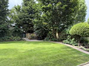 Photo 34- click for photo gallery